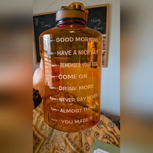 Amber Motivational Water Bottle - Hydration Tracker